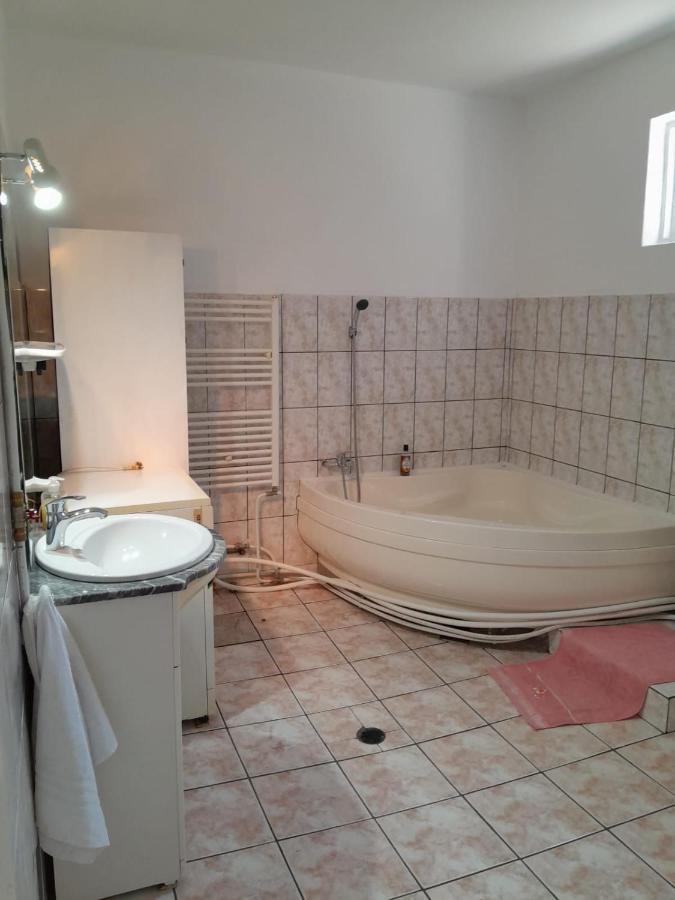 Casa Olga Deva Villa Екстериор снимка